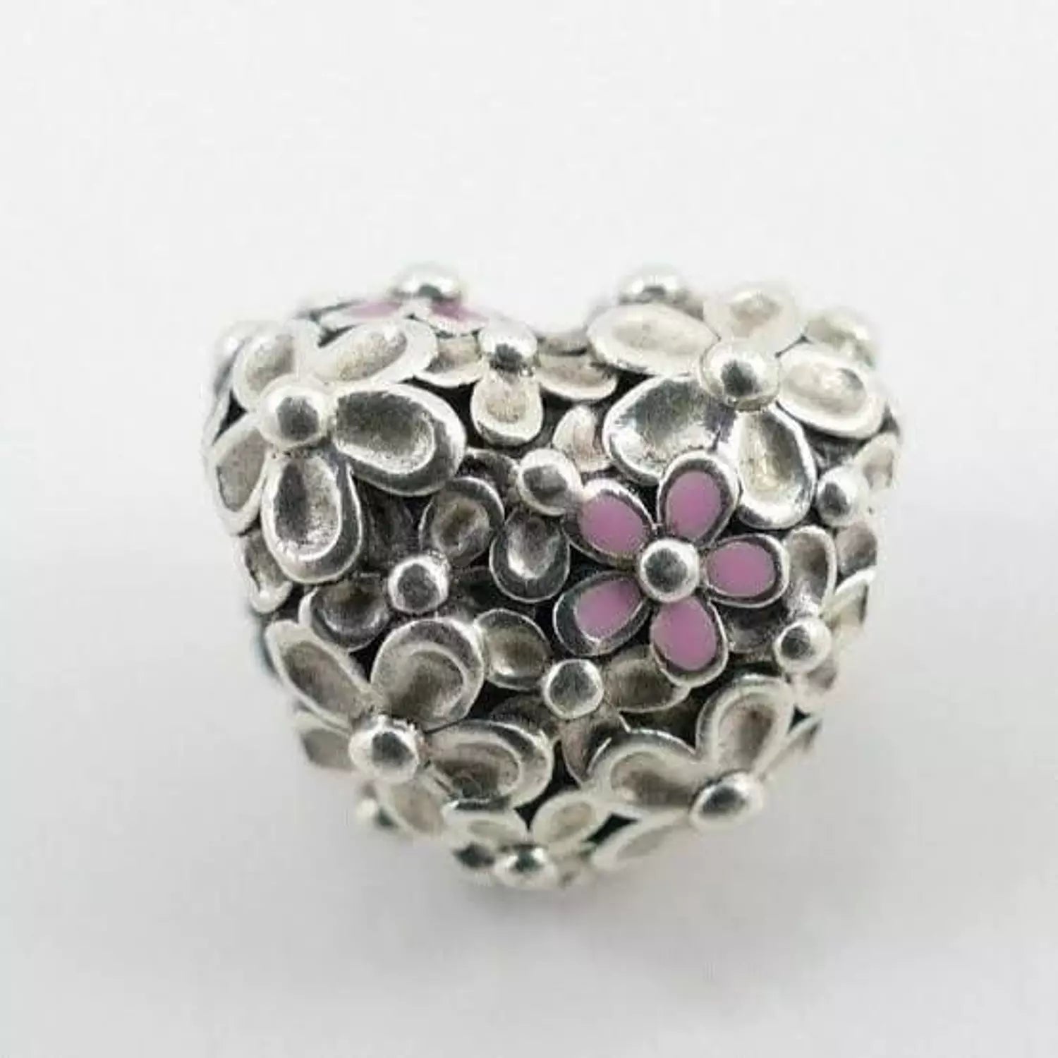 باندورا شارم قلب الزهور