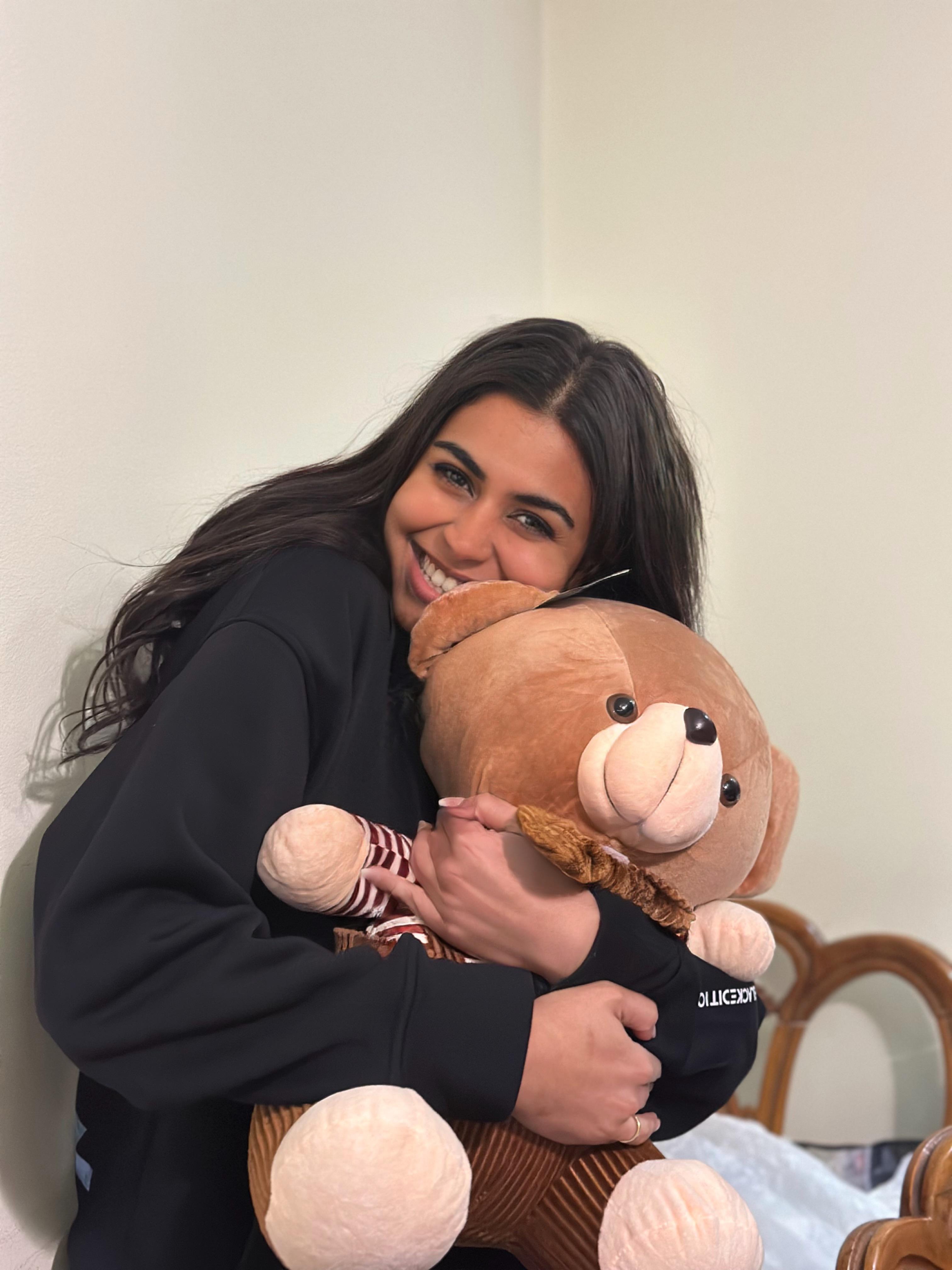 Trendy and awesome teddy bears 🔥
A gift for adults and children
They're so cute and their quality is excellent