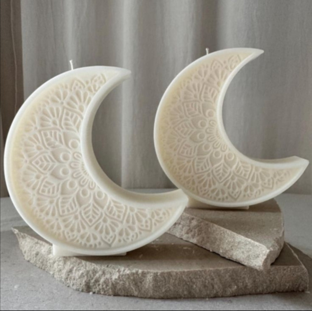 Ramadan crescent. (Wax)